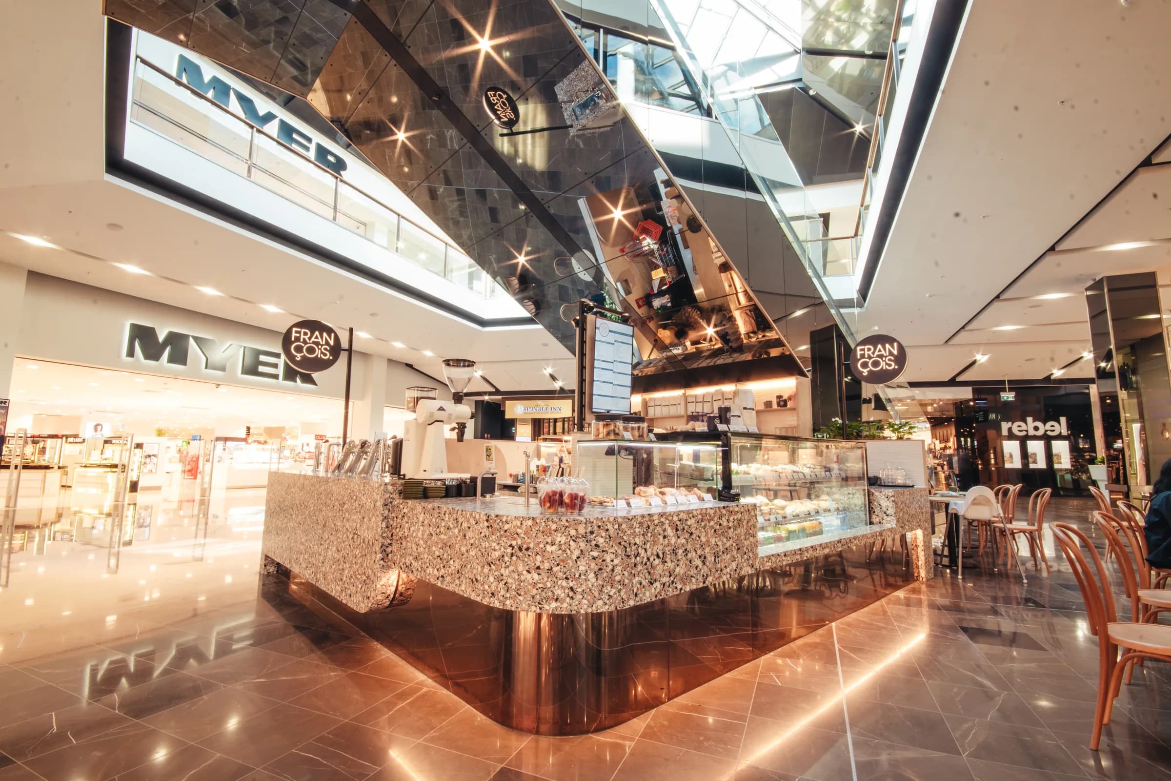 François Café | Eastland Shopping Centre